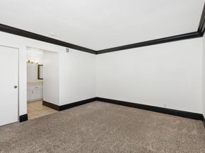 8799 Gilman Drive C, La Jolla CA 92037