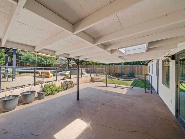 1722 San Pasqual Valley Road, Escondido CA 92027