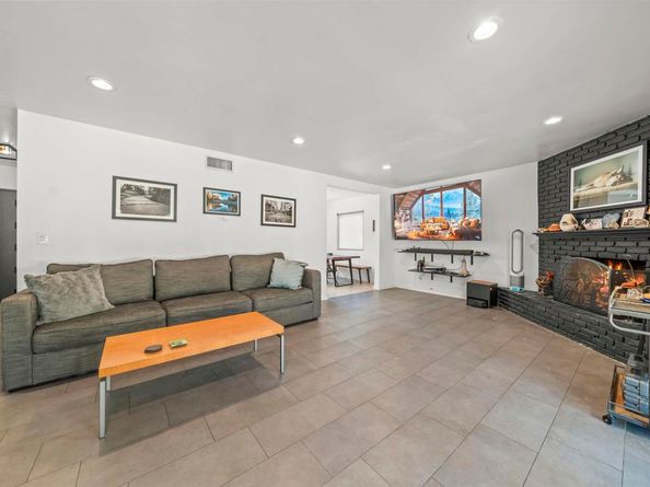 1722 San Pasqual Valley Road, Escondido CA 92027