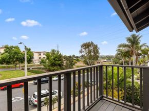 7012 Goldenrod Way, Carlsbad CA 92011