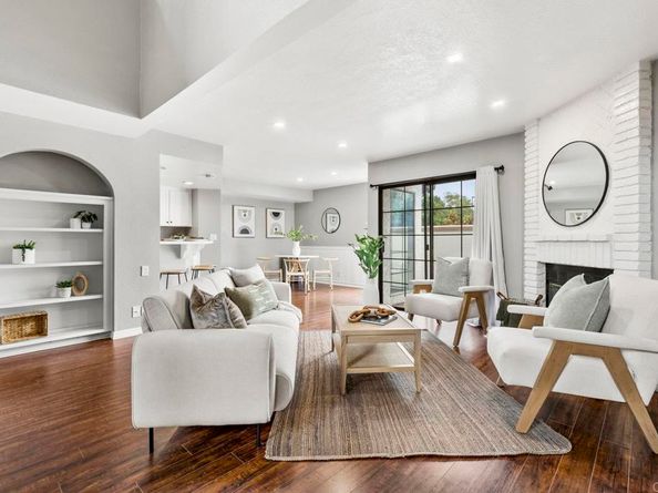 7012 Goldenrod Way, Carlsbad CA 92011