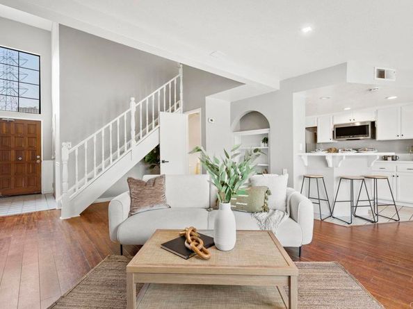 7012 Goldenrod Way, Carlsbad CA 92011