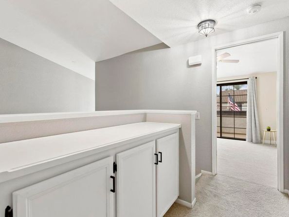 7012 Goldenrod Way, Carlsbad CA 92011