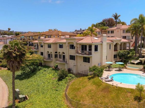 2532 Navarra Drive A, Carlsbad CA 92009