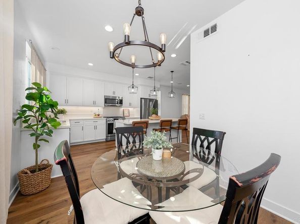 363 Boulevard Park, Escondido CA 92025