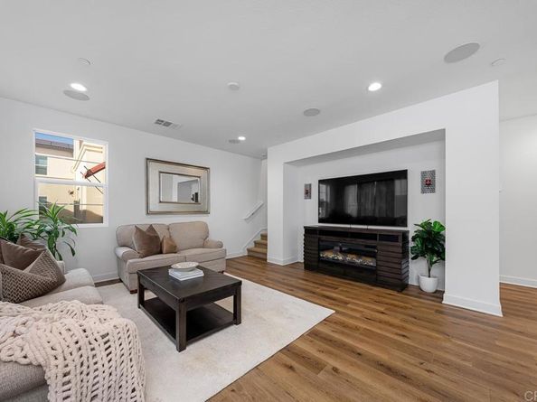 363 Boulevard Park, Escondido CA 92025