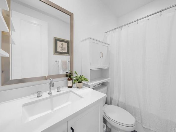 363 Boulevard Park, Escondido CA 92025