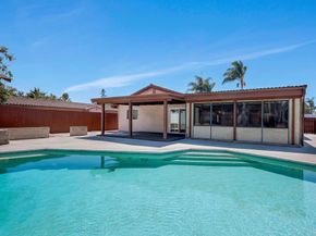 1541 Lauralynn Place, Oceanside CA 92054