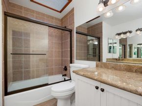 1541 Lauralynn Place, Oceanside CA 92054