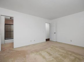 1541 Lauralynn Place, Oceanside CA 92054