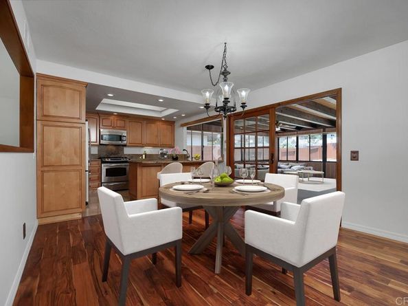 1541 Lauralynn Place, Oceanside CA 92054