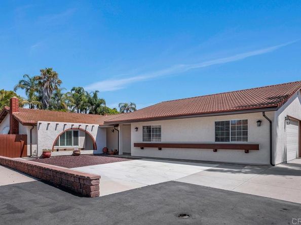 1541 Lauralynn Place, Oceanside CA 92054