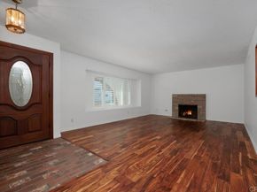 1541 Lauralynn Place, Oceanside CA 92054