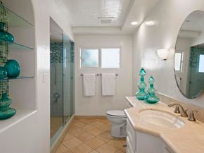6301 Castejon Drive, La Jolla CA 92037