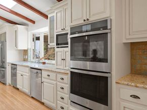 6301 Castejon Drive, La Jolla CA 92037