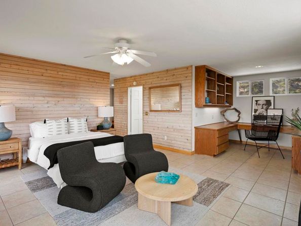 6301 Castejon Drive, La Jolla CA 92037