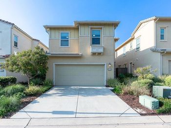 1132 Cherry Tree Ln