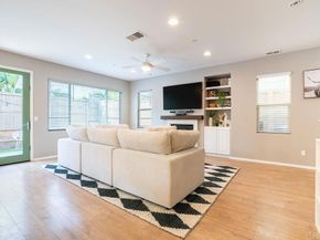 1132 Cherry Tree Ln, Vista CA 92084