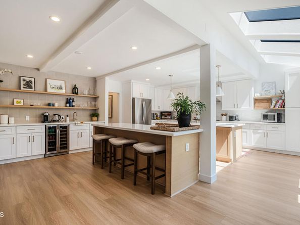 11100 Hortense Street, Toluca Lake CA 91602