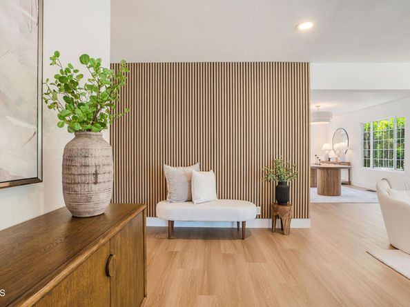11100 Hortense Street, Toluca Lake CA 91602
