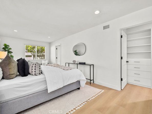 20862 Lancelot Lane, Huntington Beach CA 92646