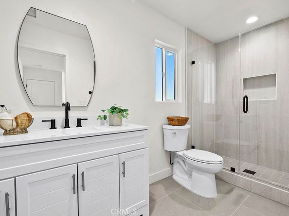 20862 Lancelot Lane, Huntington Beach CA 92646