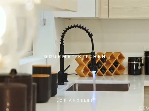 1245 N New Hampshire Avenue 1, Los Angeles CA 90029