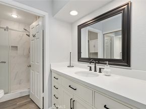 27841 Persimmon 44, Mission Viejo CA 92691