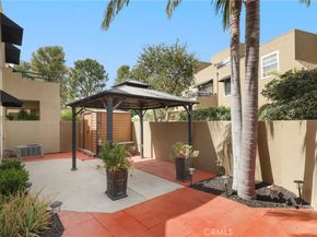 27841 Persimmon 44, Mission Viejo CA 92691