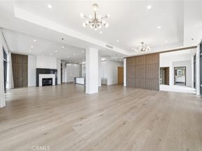 1111 S Grand Avenue PH 5, Los Angeles CA 90015