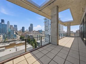 1111 S Grand Avenue PH 5, Los Angeles CA 90015