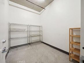 1111 S Grand Avenue PH 5, Los Angeles CA 90015