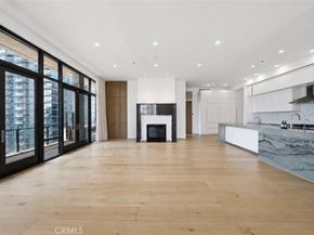 1111 S Grand Avenue PH 5, Los Angeles CA 90015