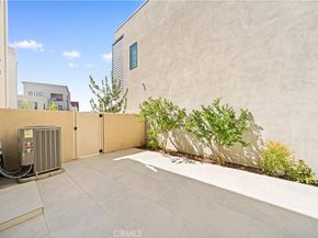 102 Yugen, Irvine CA 92618