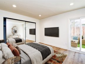 700 W La Veta D5, Orange CA 92868