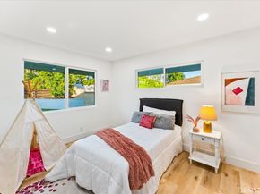 1271 Brittany Cross, North Tustin CA 92705