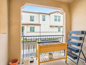 608 Shadowbrook, Lake Forest CA 92610