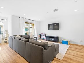 608 Shadowbrook, Lake Forest CA 92610