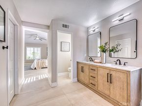 12 Via Hacienda, Rancho Santa Margarita CA 92688