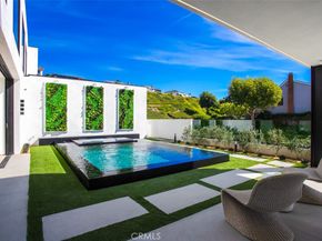 53 Montecito, Corona Del Mar CA 92625