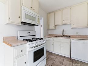 3362 1/2 W 134th Street, Hawthorne CA 90250