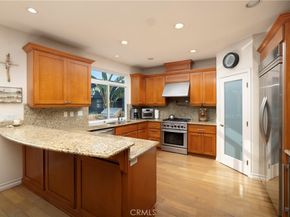 19 Geneva, Long Beach CA 90803
