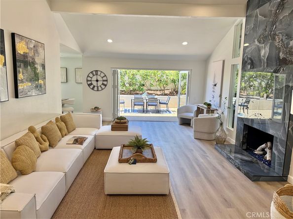 41 Mainsail, Corona Del Mar CA 92625