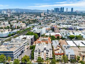 1726 S Bentley Avenue 403, Los Angeles CA 90025