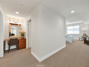 1726 S Bentley Avenue 403, Los Angeles CA 90025