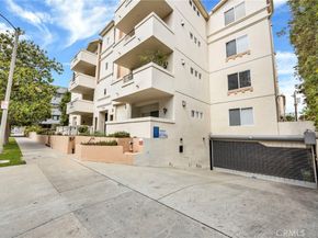 1726 S Bentley Avenue 403, Los Angeles CA 90025