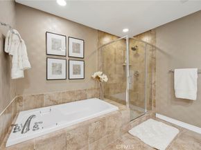 1726 S Bentley Avenue 403, Los Angeles CA 90025