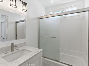 20542 Bearsden, Huntington Beach CA 92646