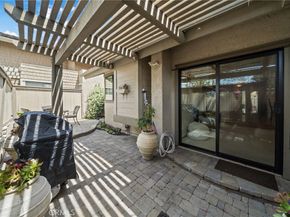 49 Pinewood 25, Irvine CA 92604