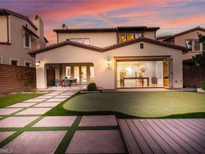 10 Shadybend, Irvine CA 92602